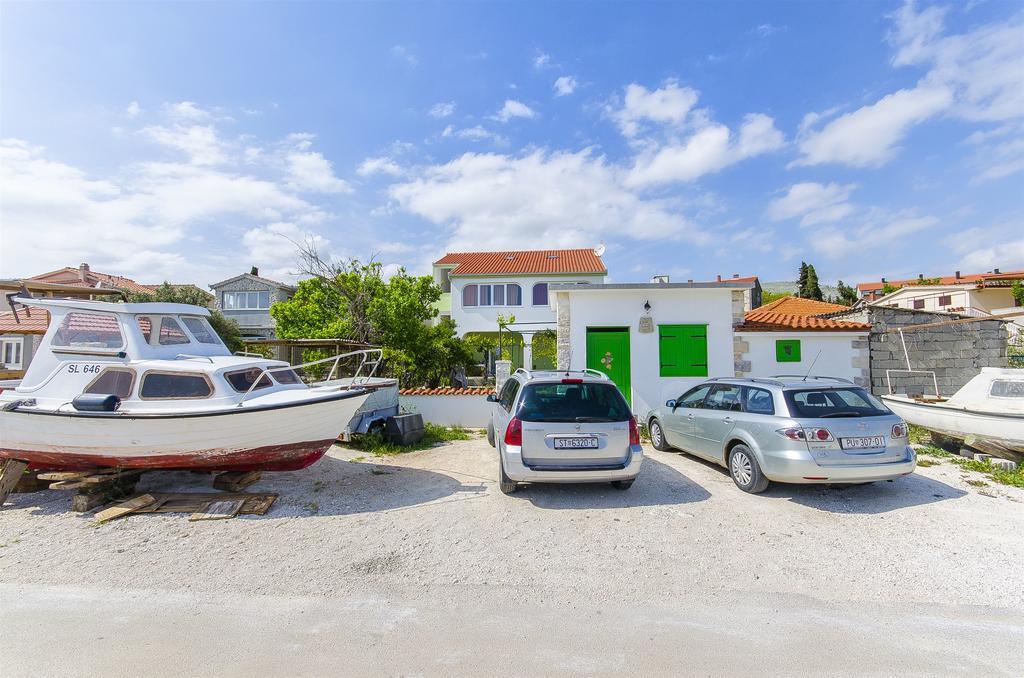 Apartments Branka Trogir Eksteriør billede
